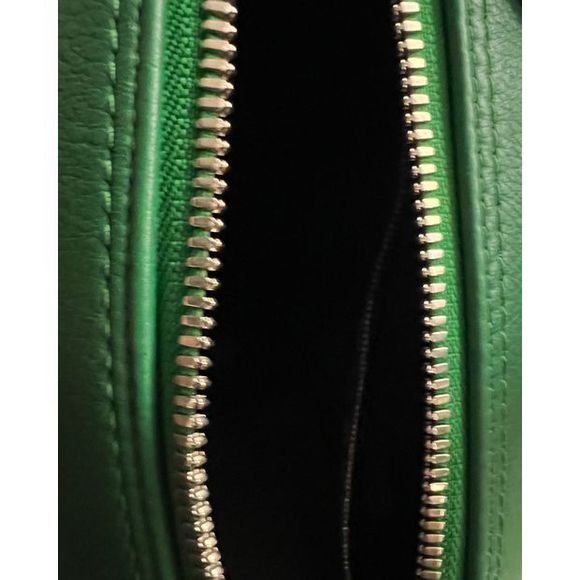 BALENCIAGA Triangle Duffle S Bag in Green Calfskin Leather - Picture 5 of 10